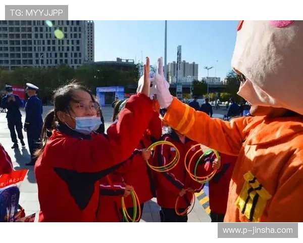 去潘州广场玩游戏时需要注意的安全事项和娱乐建议